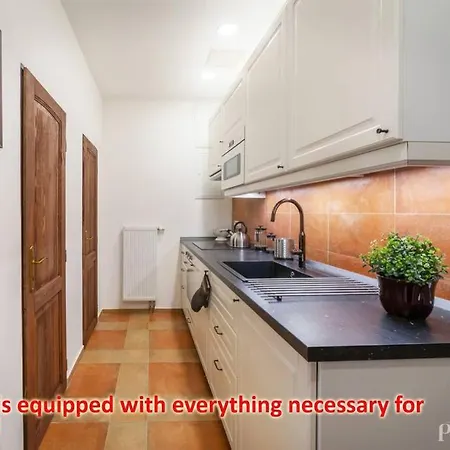 Apartment Perunika In Center Of *